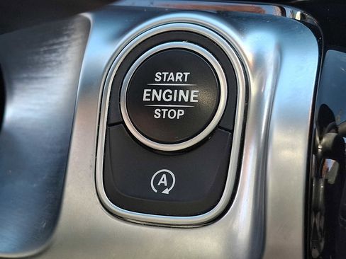 Certified 2022 Mercedes-Benz GLB 250 4MATIC image 21