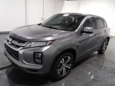 Used 2020 Mitsubishi Outlander Sport ES FWD image 3