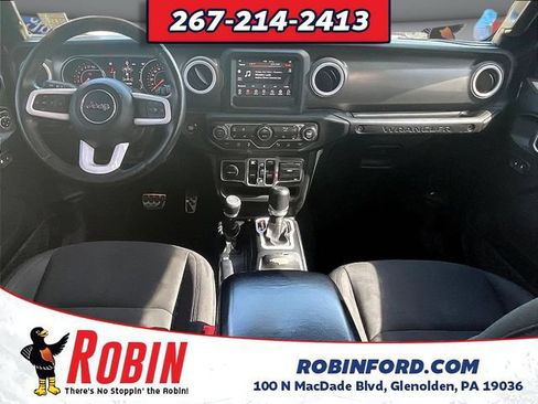 Used 2018 Jeep Wrangler Unlimited Sport S AWD/4WD image 9