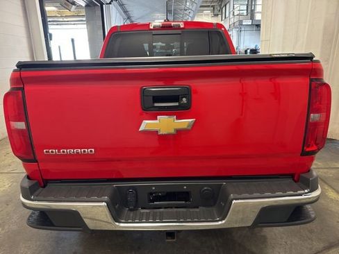 Used 2016 Chevrolet Colorado Z71 AWD/4WD image 5