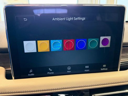 Used 2023 Lincoln Aviator Reserve w/ Equipment Group 201A image 19