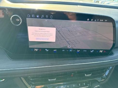 New 2026 Chevrolet Suburban Z71 w/ Z71 Off-Road Package image 14