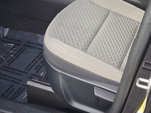 Used 2022 Ford Escape SE image 20