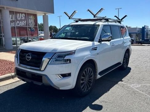 Used 2022 Nissan Armada Platinum w/ Captain's Chairs Package AWD/4WD image 2