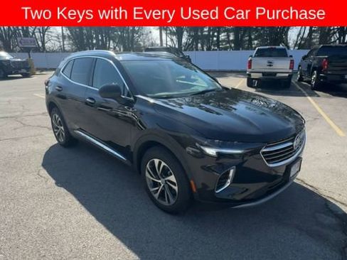 Used 2023 Buick Envision Essence image 2