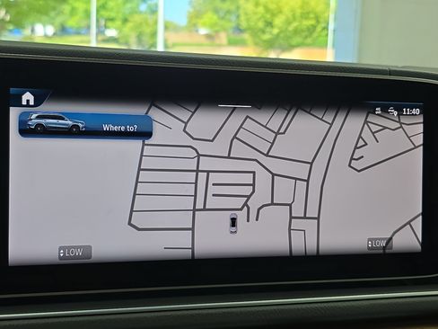 Used 2024 Mercedes-Benz GLS 450 4MATIC image 23