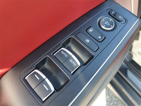 Used 2024 Acura Integra A-Spec image 10