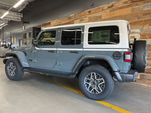 New 2026 Jeep Wrangler Sahara w/ Whitecap Package image 21