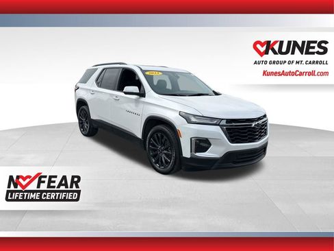 Used 2023 Chevrolet Traverse RS AWD/4WD image 1