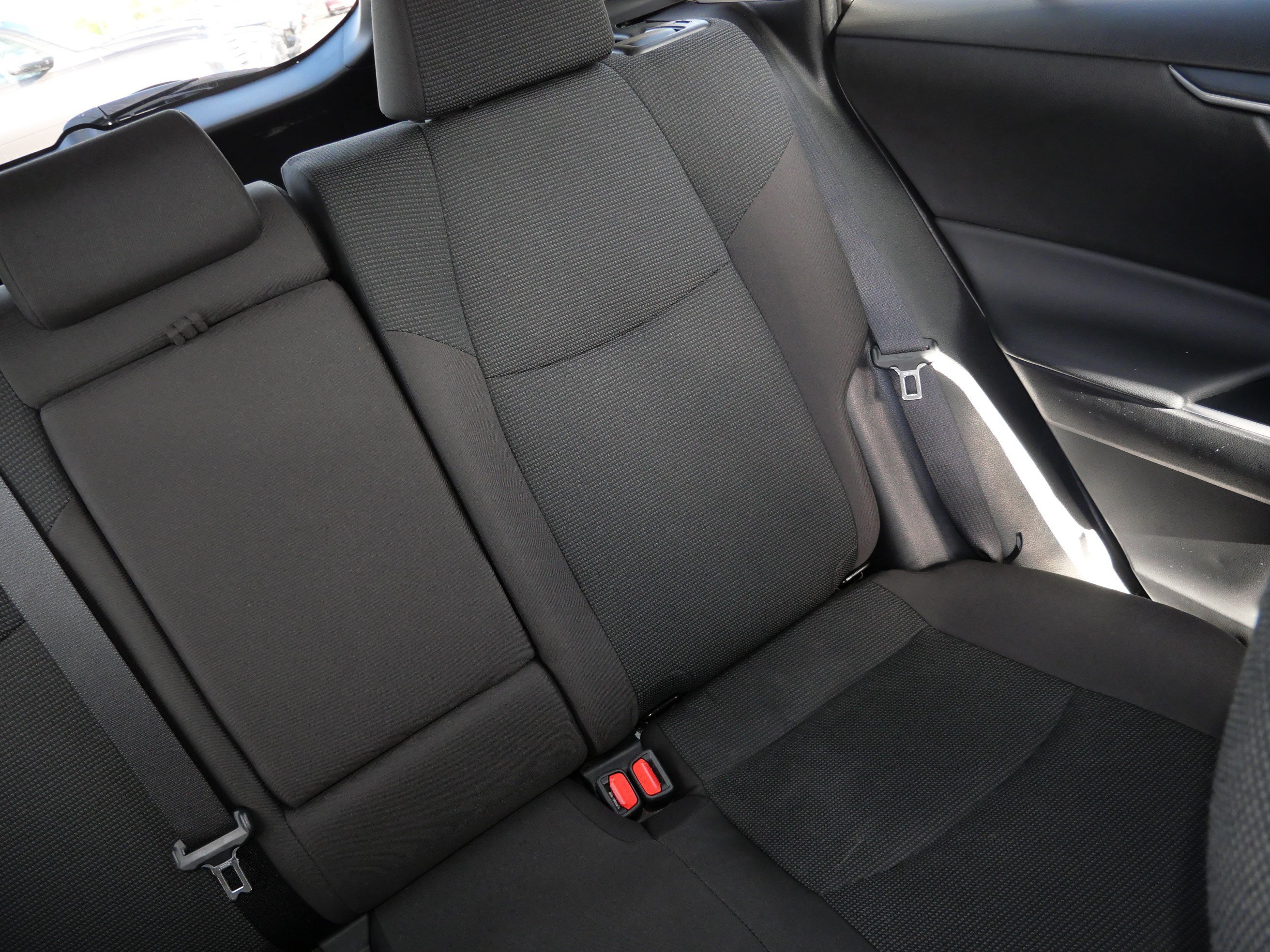 Certified 2025 Toyota RAV4 LE AWD/4WD image 13