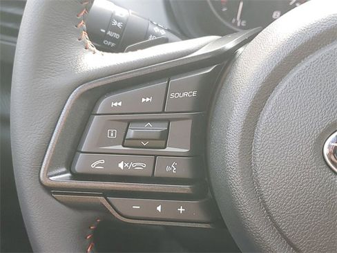 New 2025 Subaru Crosstrek 2.5i Limited w/ Crosstrek Mirror Package image 22