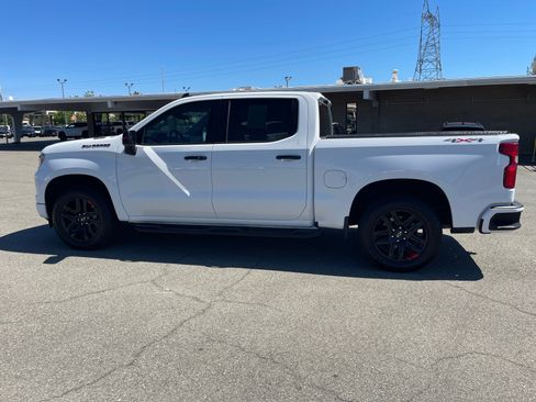 Used 2024 Chevrolet Silverado 1500 RST w/ Redline Edition AWD/4WD image 8