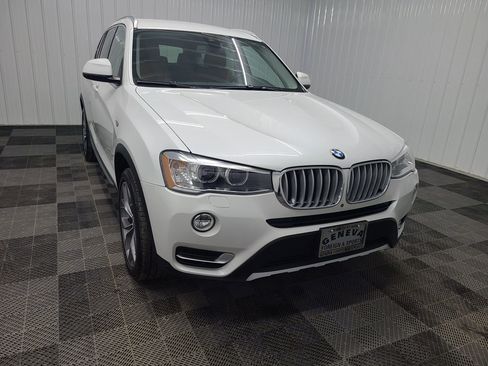 Used 2017 BMW X3 xDrive28i AWD/4WD image 5