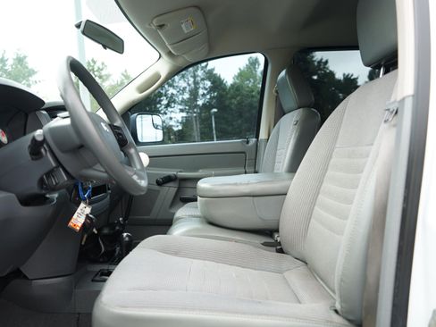 Used 2007 Dodge Ram 2500 Truck ST AWD/4WD image 12
