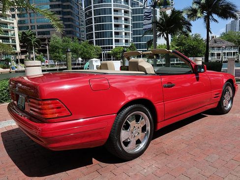 Used 1997 Mercedes-Benz SL 320 image 25