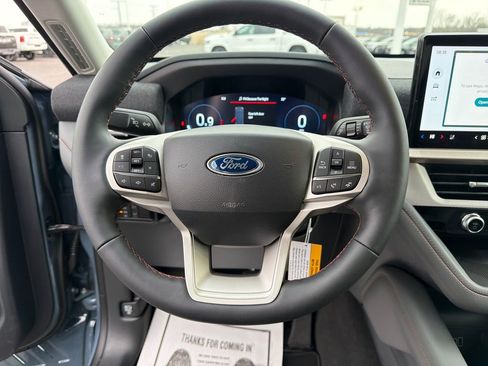 New 2026 Ford Explorer Active w/ Active Comfort Package AWD/4WD image 14
