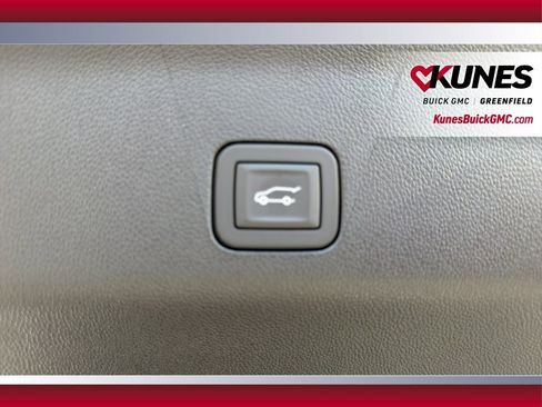 New 2026 GMC Yukon XL Denali w/ Denali Reserve Package image 47