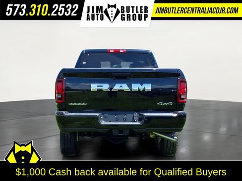 New 2026 RAM 2500 Big Horn AWD/4WD image 5