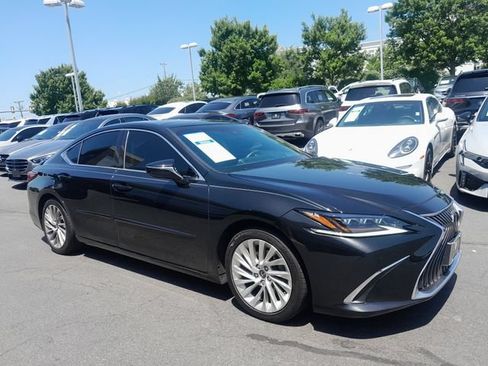 Used 2019 Lexus ES 350 Ultra Luxury w/ Accessory Package FWD image 1