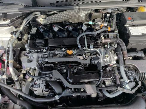 Used 2024 Toyota Corolla LE FWD image 33