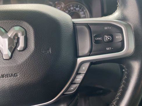 Used 2019 RAM 1500 Big Horn image 25