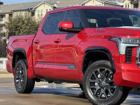 Used 2025 Toyota Tundra Platinum image 3
