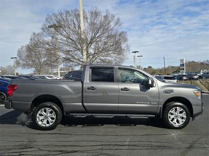 Used 2024 Nissan Titan SV w/ SV Convenience Package