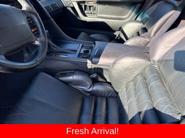 Used 1993 Chevrolet Corvette Coupe RWD image 11