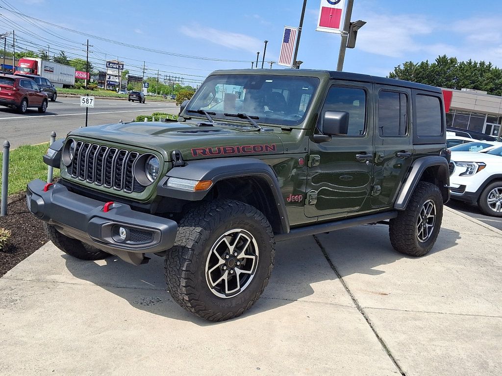 Used 2024 Jeep Wrangler Unlimited Rubicon AWD/4WD image 1