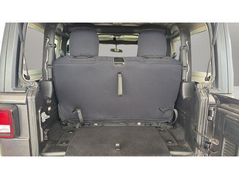 Used 2020 Jeep Wrangler Sport AWD/4WD image 14