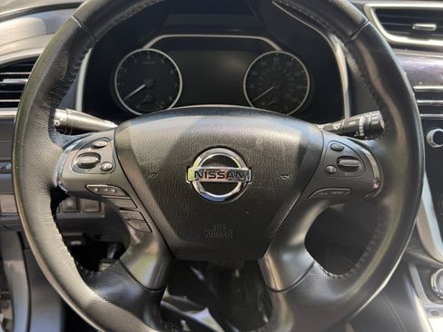 Used 2020 Nissan Murano SV AWD/4WD image 18
