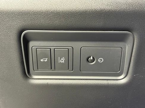 Certified 2017 Land Rover Range Rover AWD/4WD image 31