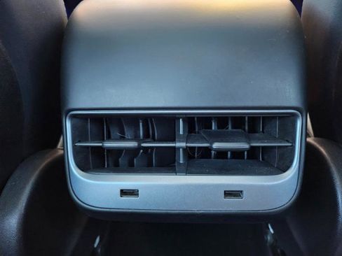 Used 2018 Tesla Model 3 Long Range image 61