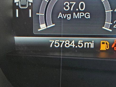 Used 2019 Ford Fusion SE image 10