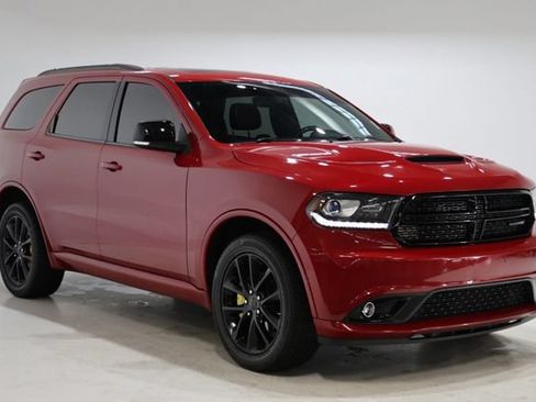 Used 2018 Dodge Durango GT w/ Premium Group AWD/4WD image 1