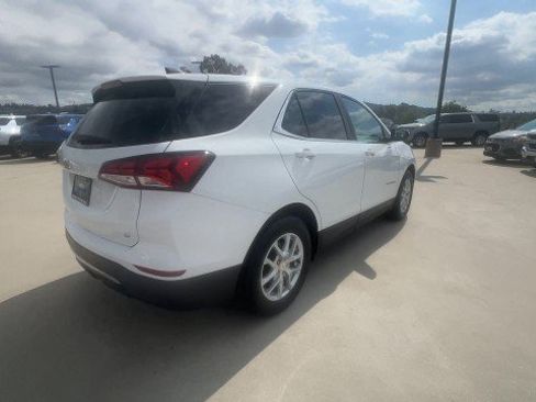 Used 2023 Chevrolet Equinox LT FWD image 8