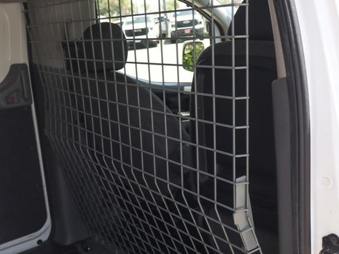 Used 2020 Nissan NV200 SV w/ Sliding Glass Door Package FWD image 12