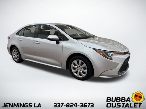 Used 2021 Toyota Corolla LE image 8
