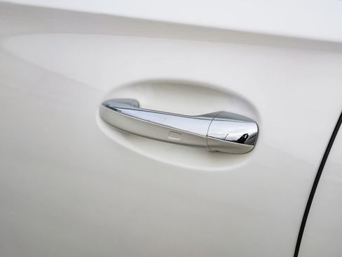 Used 2021 Mercedes-Benz GLS 580 4MATIC image 49