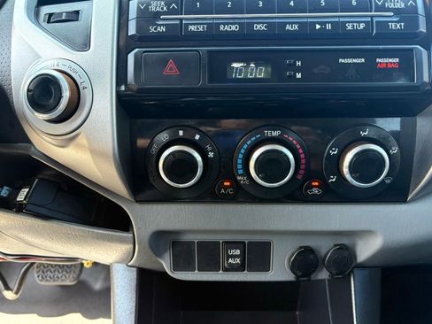 Used 2012 Toyota Tacoma 4x4 Double Cab image 21