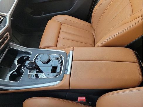 Used 2021 BMW X7 xDrive40i w/ Premium Package 2 AWD/4WD image 30