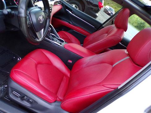 Used 2018 Toyota Camry XSE w/ Audio Package FWD image 14