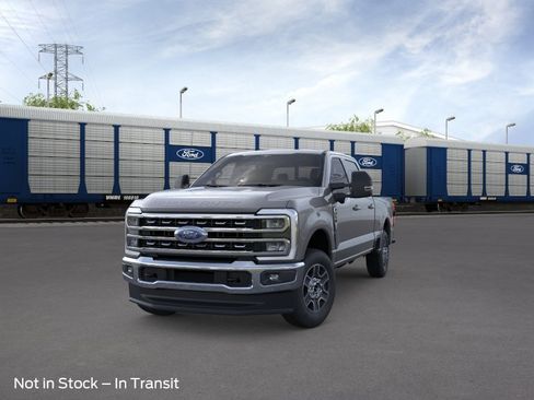 New 2026 Ford F350 4x4 Crew Cab Super Duty image 2