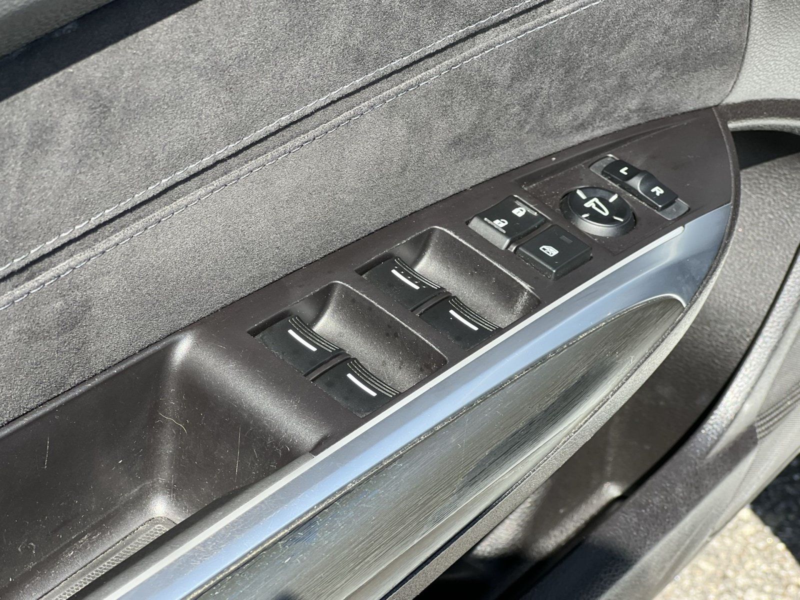 Certified 2018 Acura TLX w/ Technology & A-SPEC Package FWD image 12