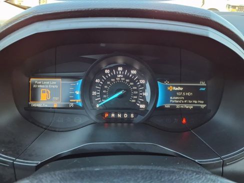 Used 2022 Ford Edge Titanium image 22