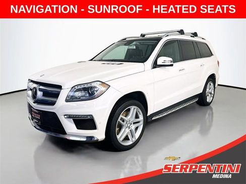 Used 2016 Mercedes-Benz GL 550 4MATIC image 1