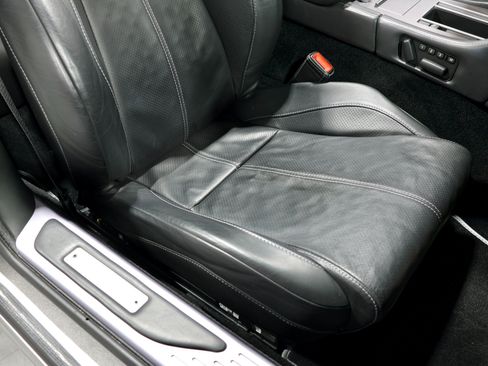Used 2008 Aston Martin DB9 Volante RWD image 58