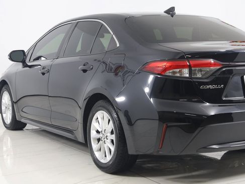 Used 2022 Toyota Corolla XLE image 20