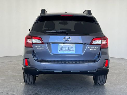 Used 2015 Subaru Outback 2.5i Limited image 5