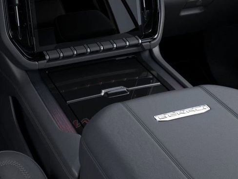 New 2025 GMC Yukon Denali w/ Denali Reserve Package image 23